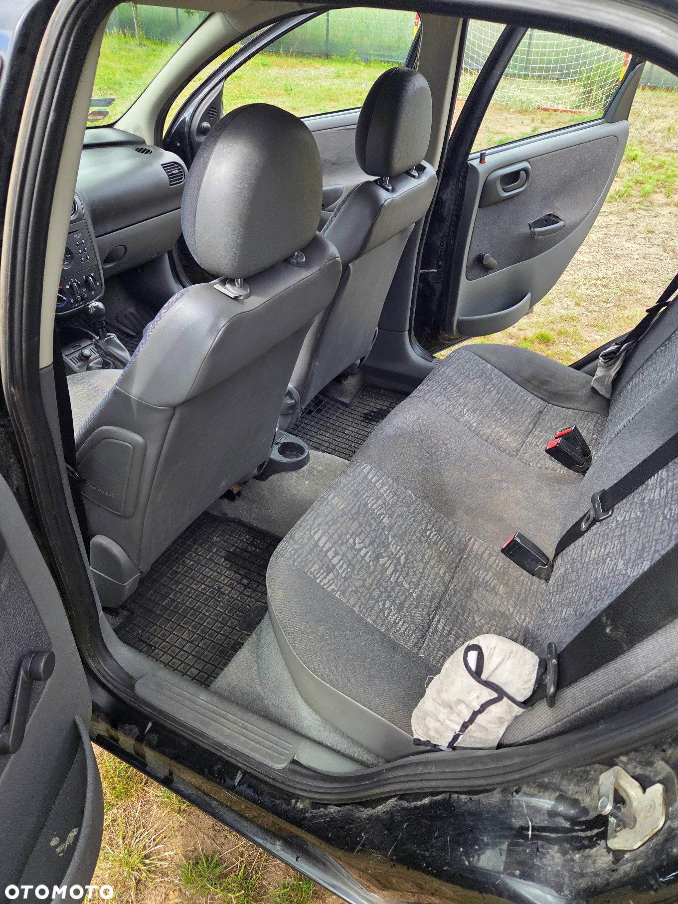 Opel Corsa 1.2 16V - 13