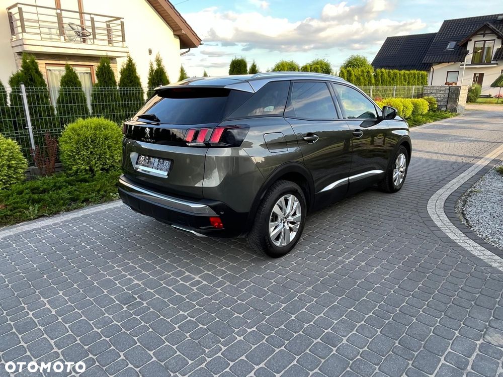 Peugeot 3008 - 5