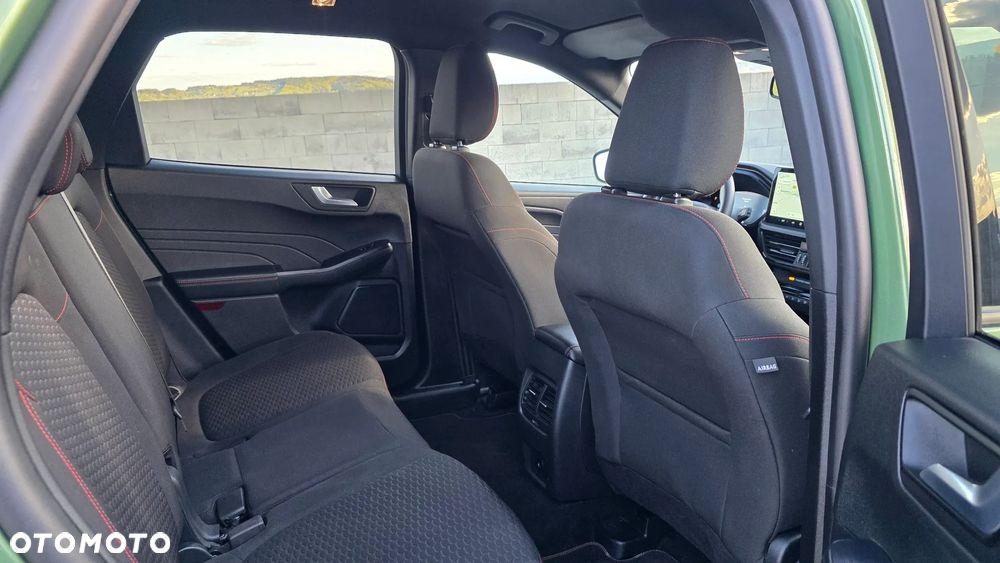 Ford Kuga 2.5 Duratec FHEV ST-LINE - 15