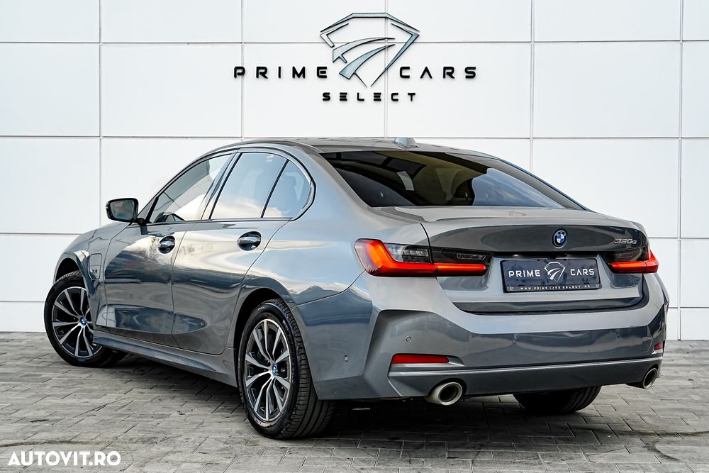 BMW Seria 3 320e Aut. Sport Line - 12