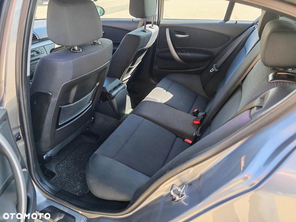 BMW Seria 1 - 20