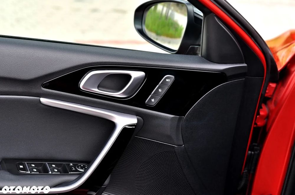 Kia XCeed 1.4 T-GDI OPF DCT7 JBL SOUND EDITION - 13