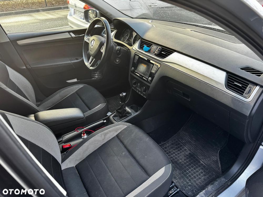 Skoda RAPID - 8