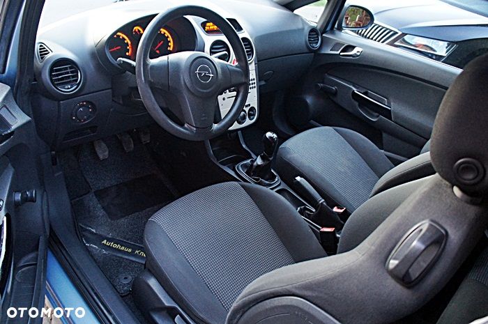 Opel Corsa 1.0 12V Selection 110 Jahre - 18