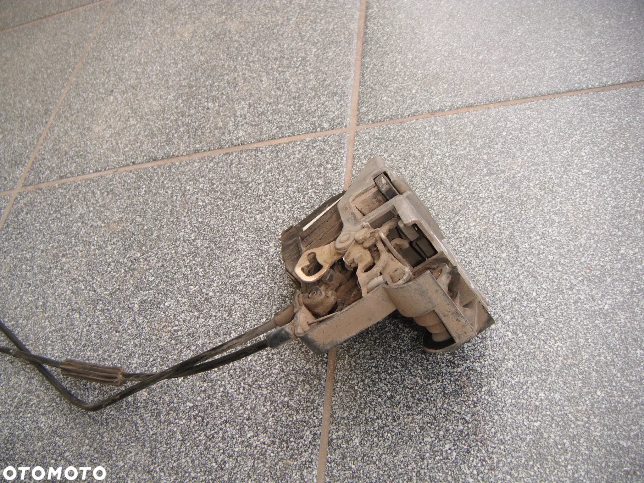mercedes ML w163 00r zamek drzwi lewy tył 1637302135 - 3