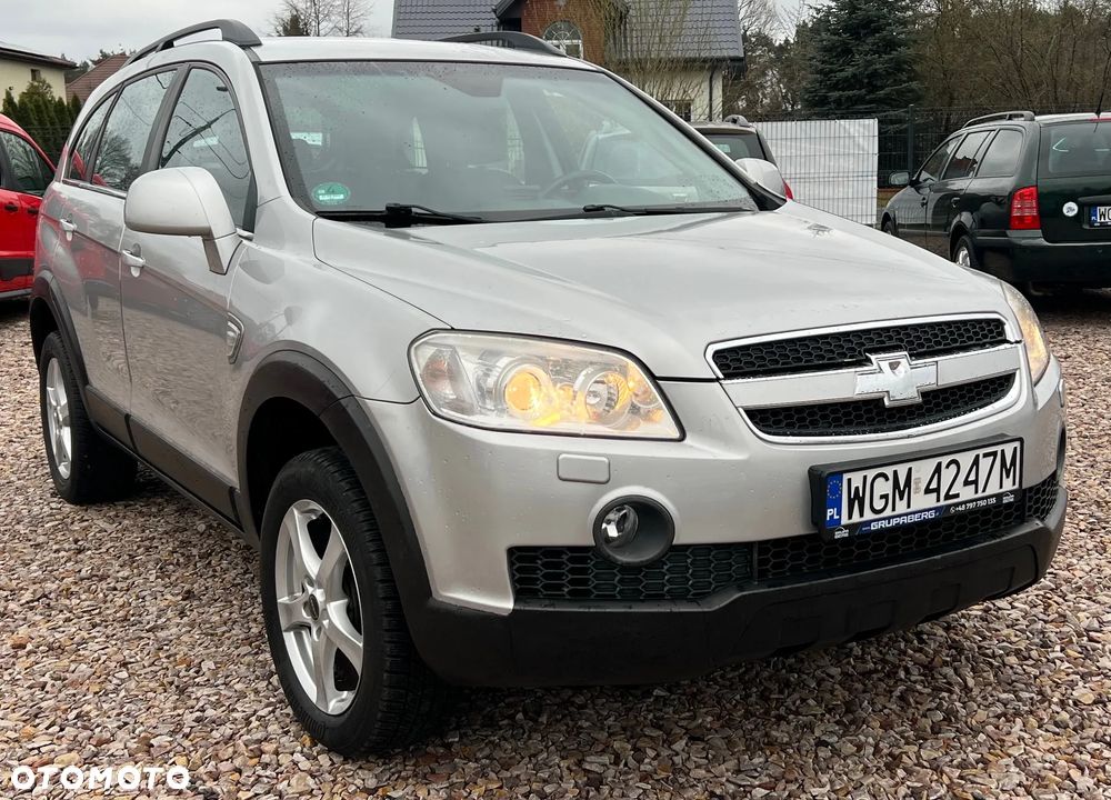 Chevrolet Captiva 2.4 LS - 3