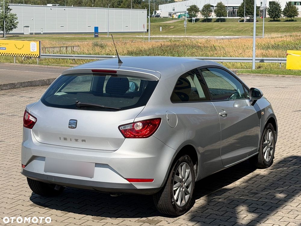 Seat Ibiza SC 1.4 16V Sport - 3