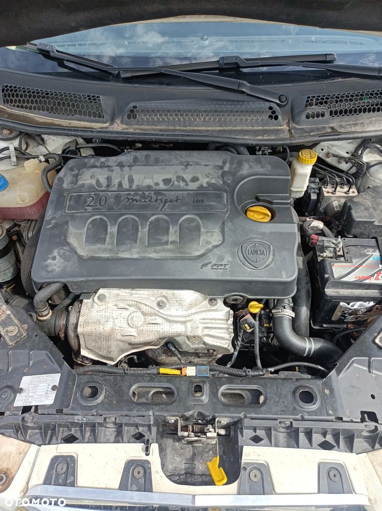 Lancia Delta 1.4 T-Jet 16v Oro - 19