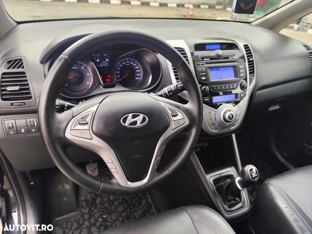 Hyundai ix20 - 19