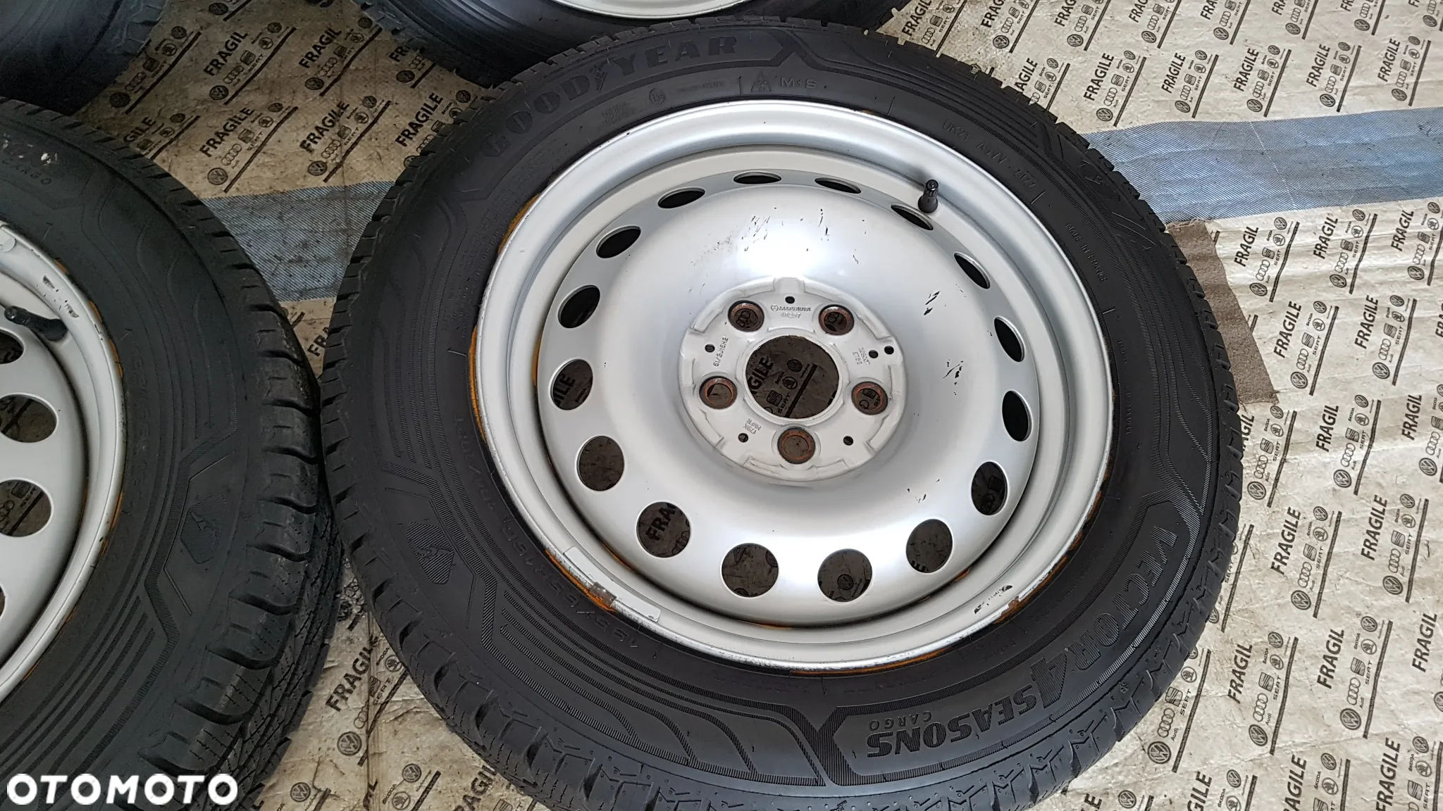 KOŁA CAŁOROCZNE  195/65R16C MERCEDES VITO VIANO 6,5JX16 ET52 5x112 - 16