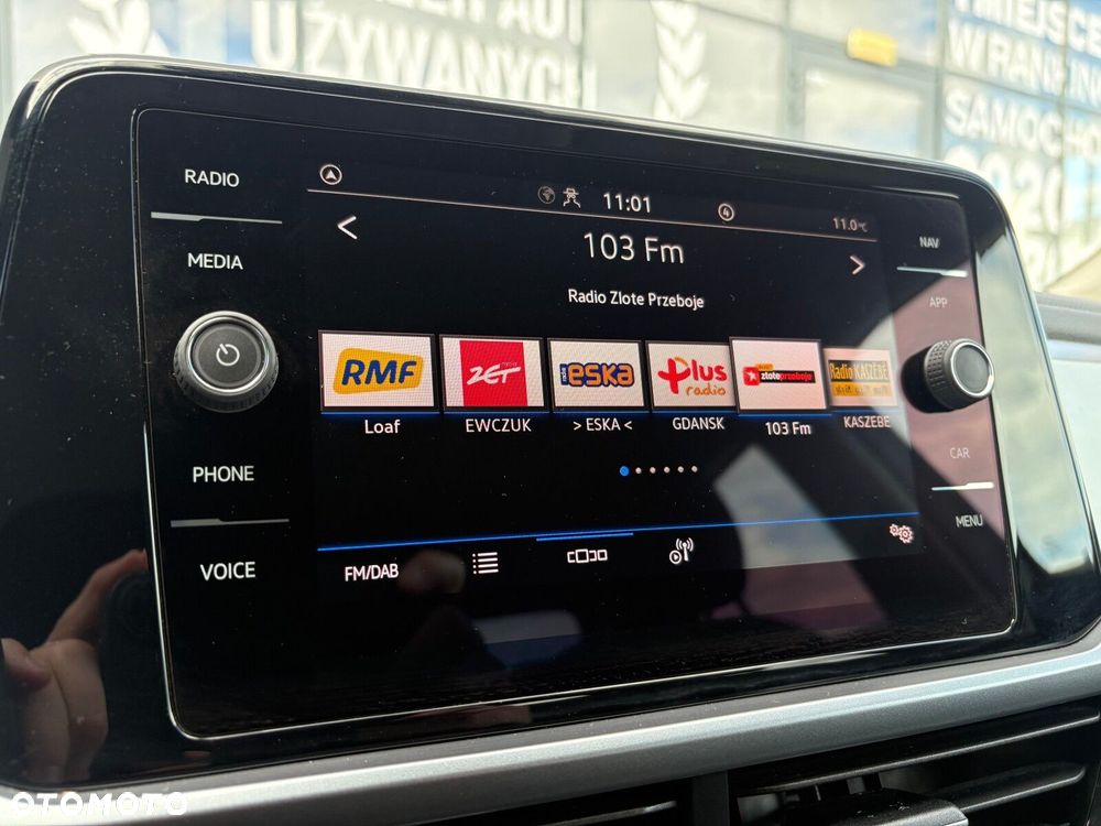 Volkswagen T-Roc - 30