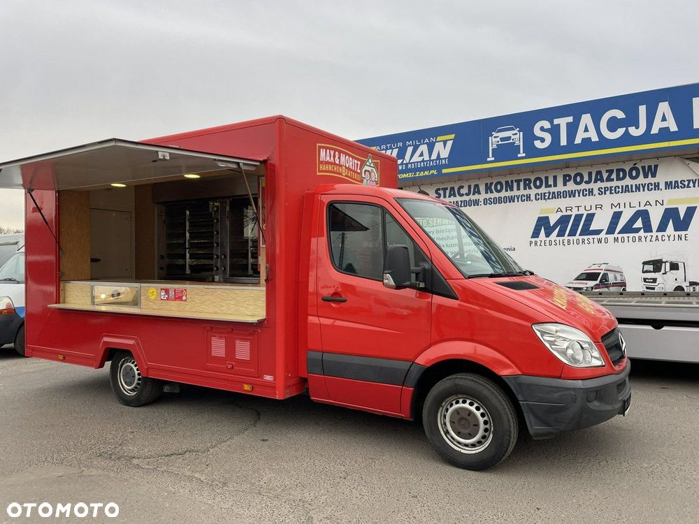 Mercedes-Benz Sprinter - 4