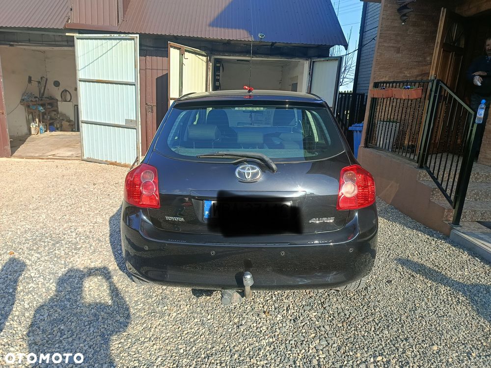 Toyota Auris - 3
