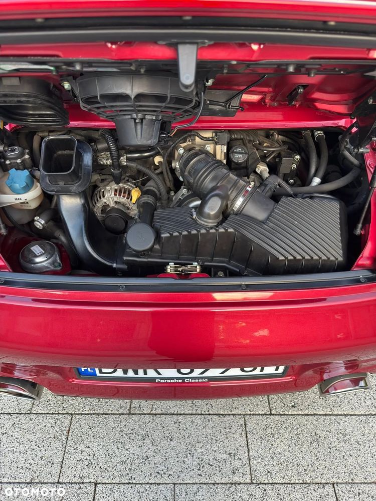 Porsche 911 Carrera 4S - 22