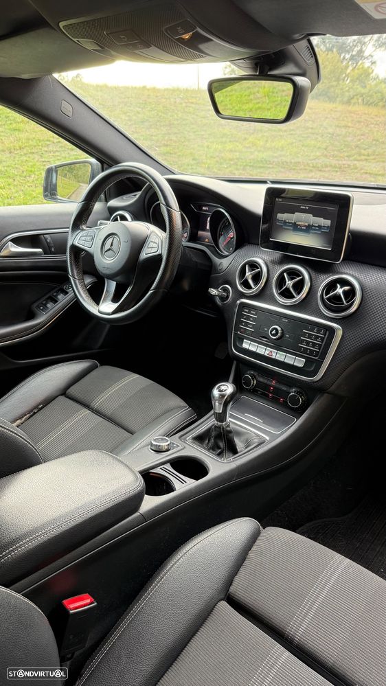 Mercedes-Benz A 180 d Urban - 13
