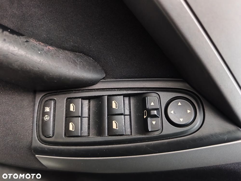 Citroën C4 Picasso 1.6 HDi X - 8