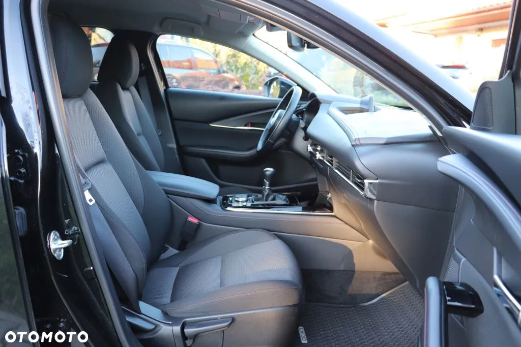 Mazda CX-30 e-SKYACTIVE X 186 HOMURA - 11