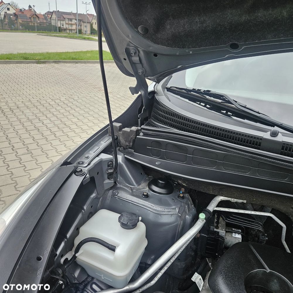 Hyundai ix35 1.6 2WD blue Comfort - 15