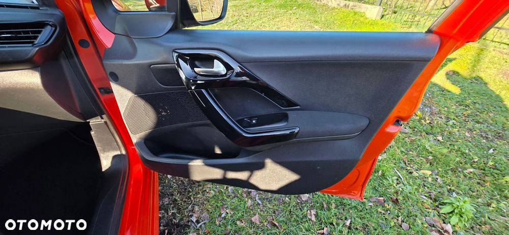 Peugeot 208 PureTech 82 Active - 16