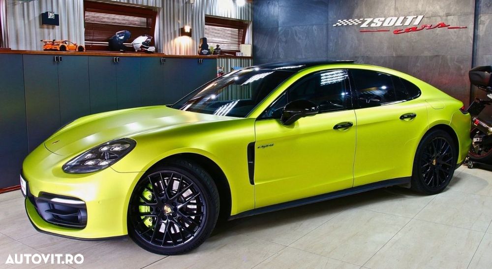 Porsche Panamera 4S E-Hybrid - 1