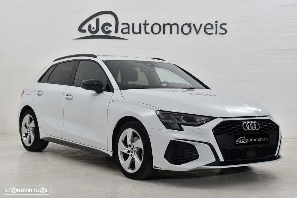 Audi A3 Sportback 30 TFSI S line S tronic - 1