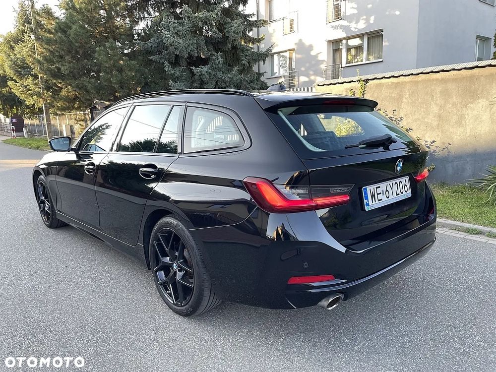 BMW Seria 3 318i Sport Line - 28