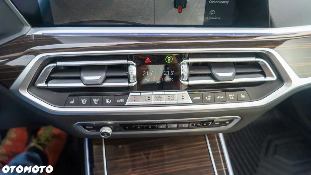 BMW X7 - 21