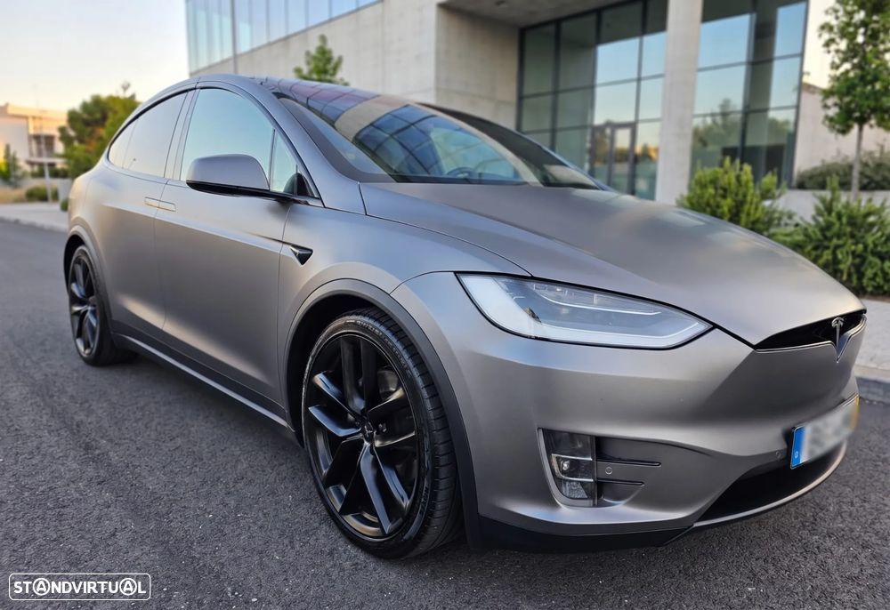 Tesla Model X