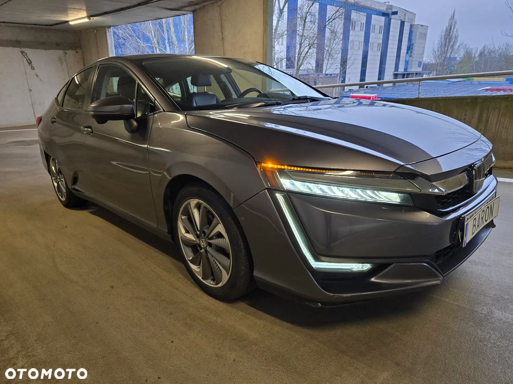 Honda Clarity - 3
