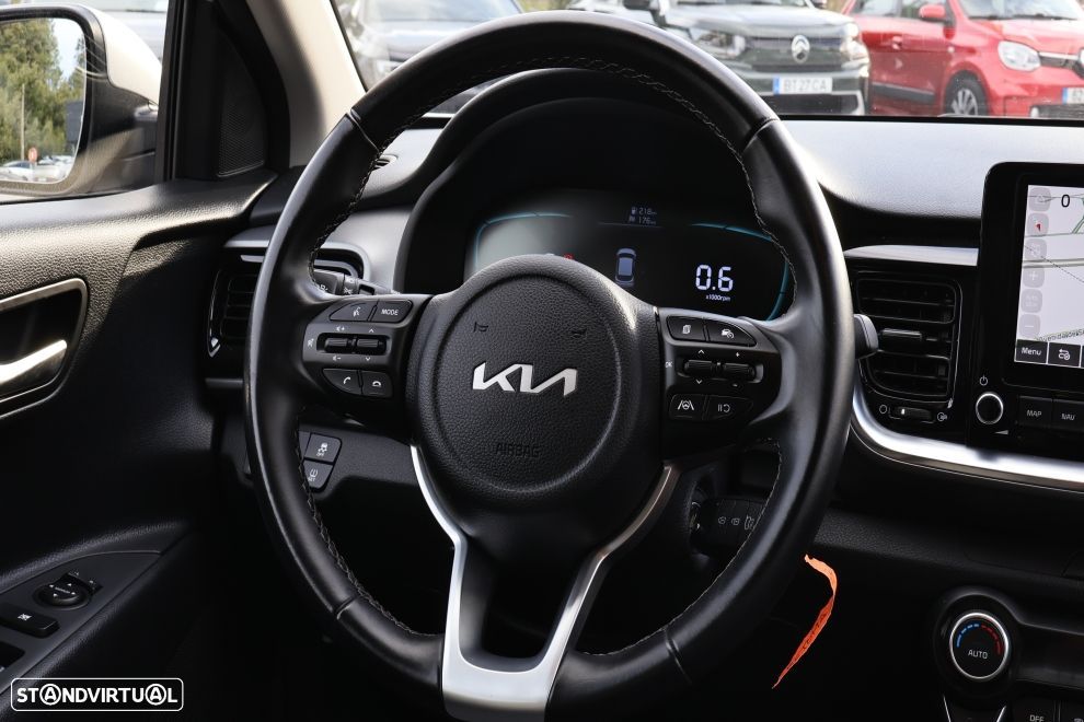 Kia Stonic 1.2 MPi Dynamic - 8