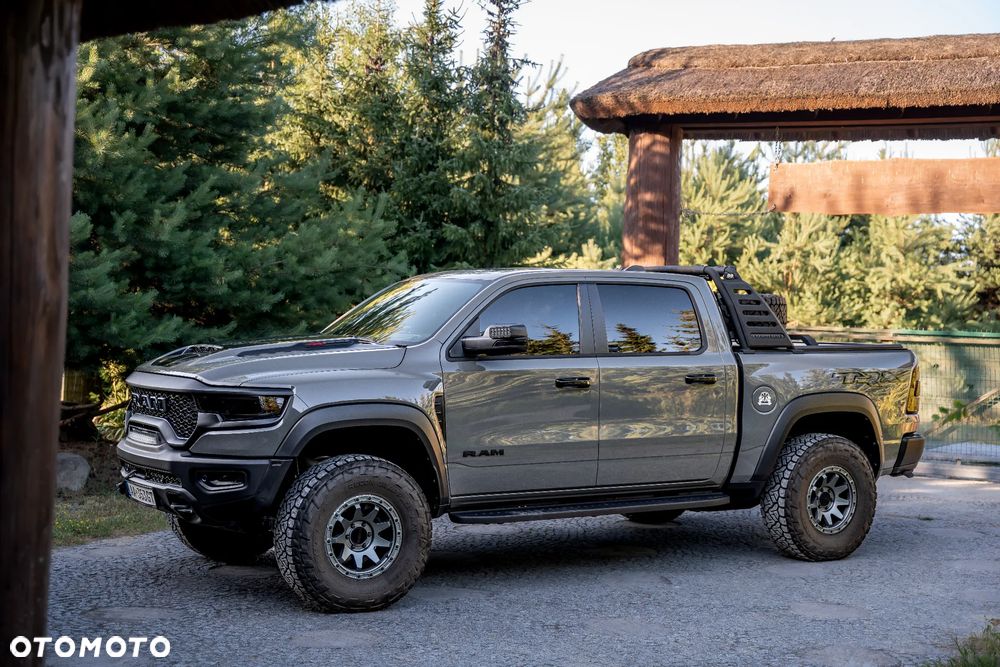 RAM 1500 TRX - 4