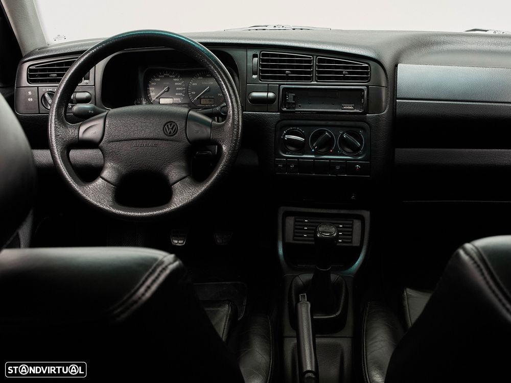 VW Golf 2.0 GTI 16V - 6