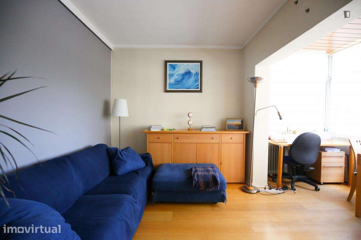 Quarto - localizado em Algés Lisbon - Grande imagem: 4/39