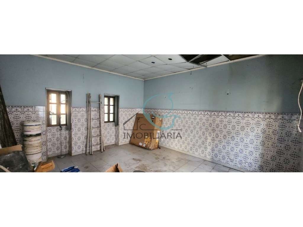 T2 Totalmente Remodelado na Moita 185.000€ - Grande imagem: 2/18