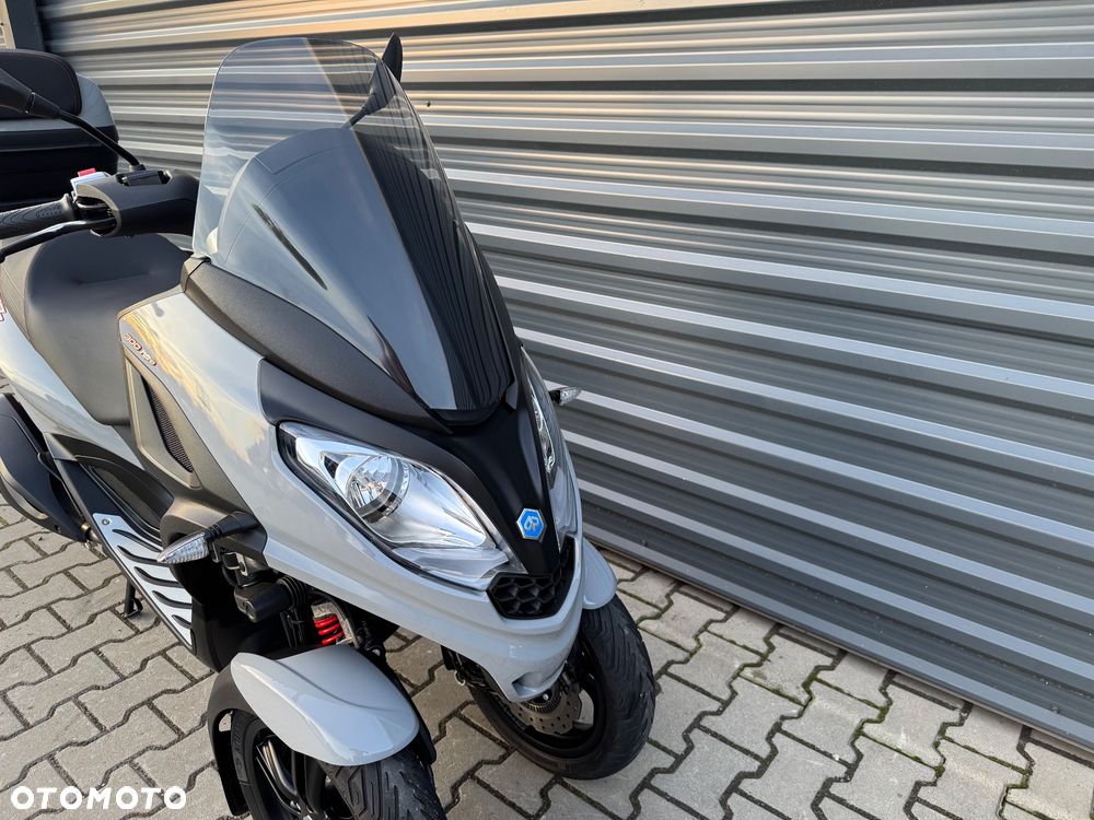 Piaggio MP-3 - 7