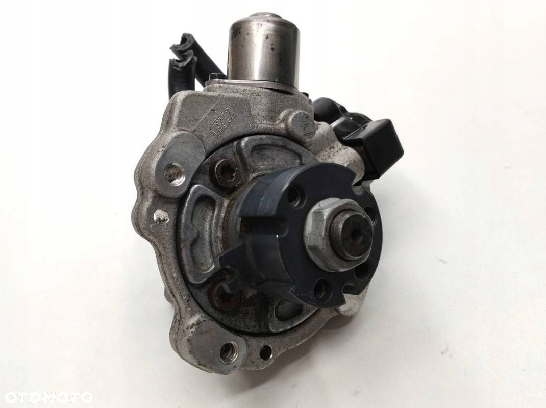 POMPA WTRYSKOWA VW POLO SKODA ROOMSTER 6R 1,2TDI 03P130755 v400 - 2