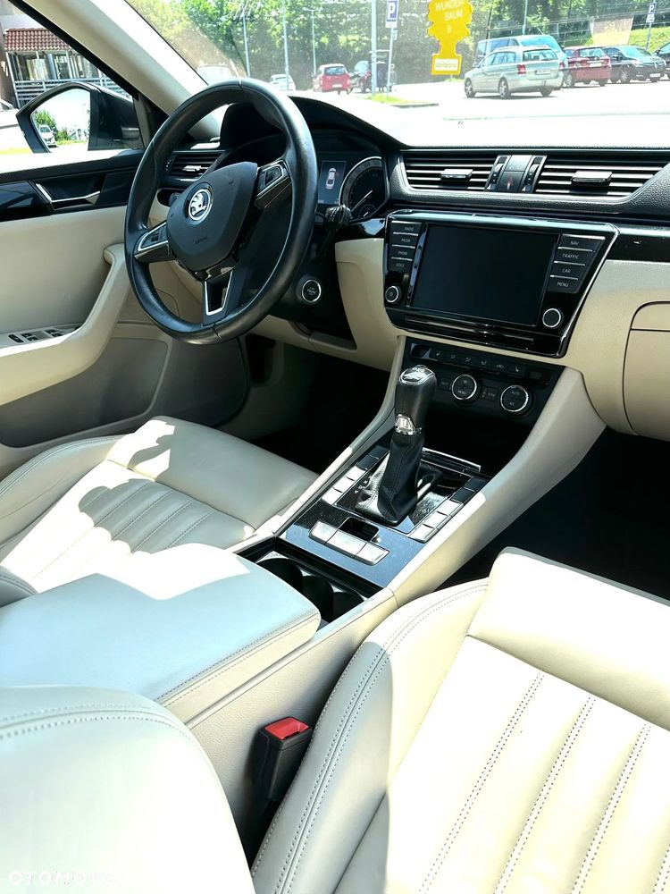 Skoda Superb 2.0 TSI 4x4 L&K DSG - 6