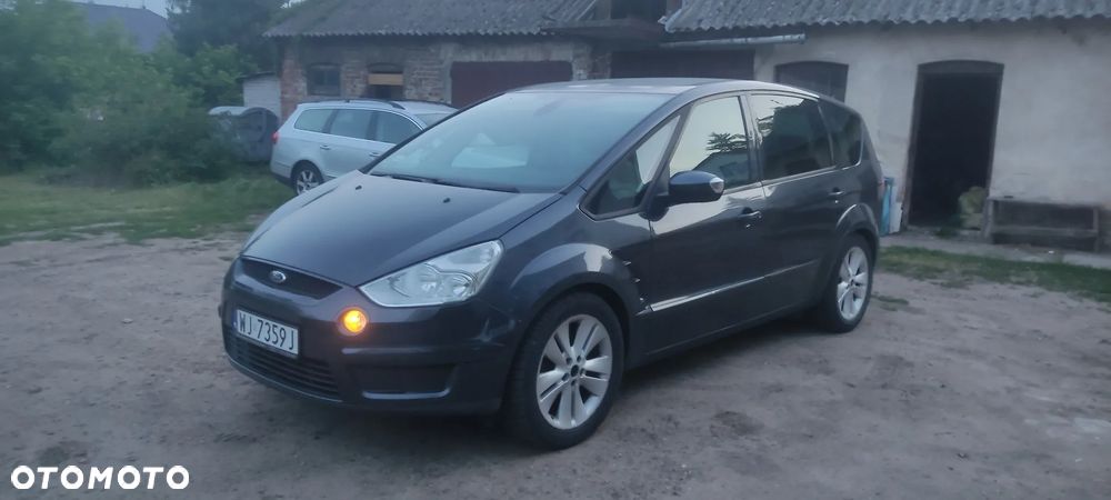 Ford S-Max 2.0 Ambiente - 1