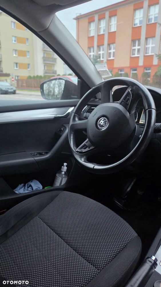 Skoda Octavia 1.4 TSI Ambition - 4