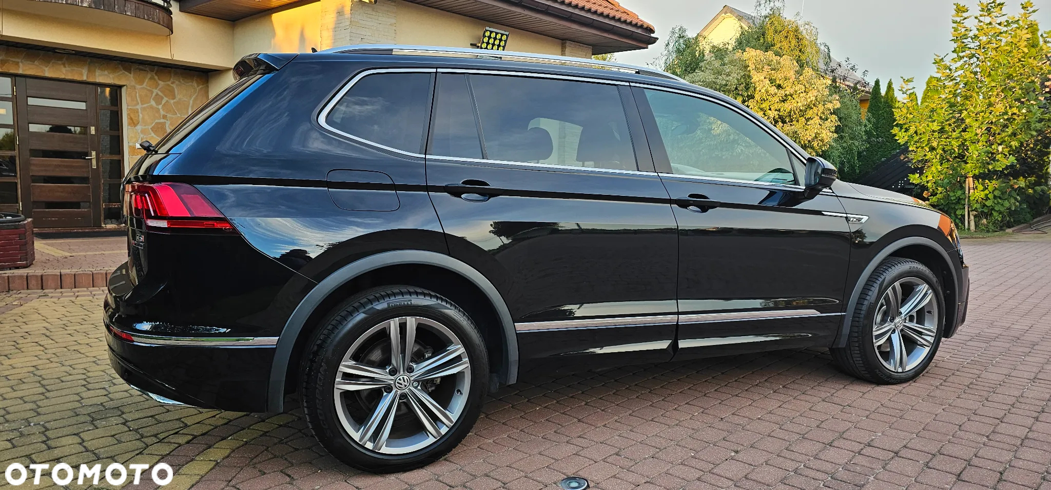 Volkswagen Tiguan 2.0 TSI 4Mot R-Line DSG - 34