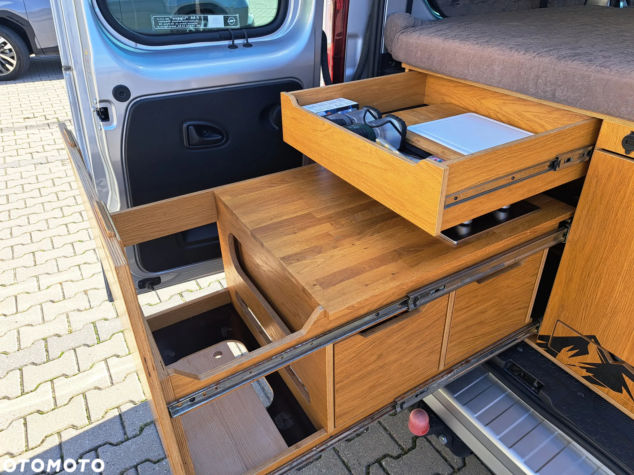 Opel Vivaro - 12