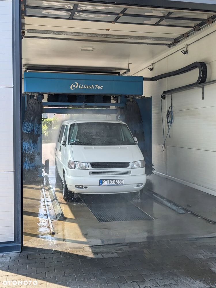 Volkswagen Caravelle GL - 10