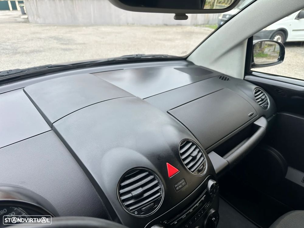 VW New Beetle Cabriolet 1.9 TDI - 10