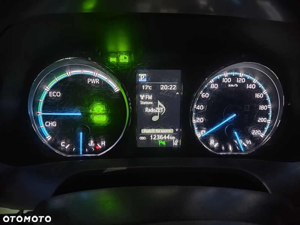 Toyota RAV4 Hybrid Premium 4x2 - 21