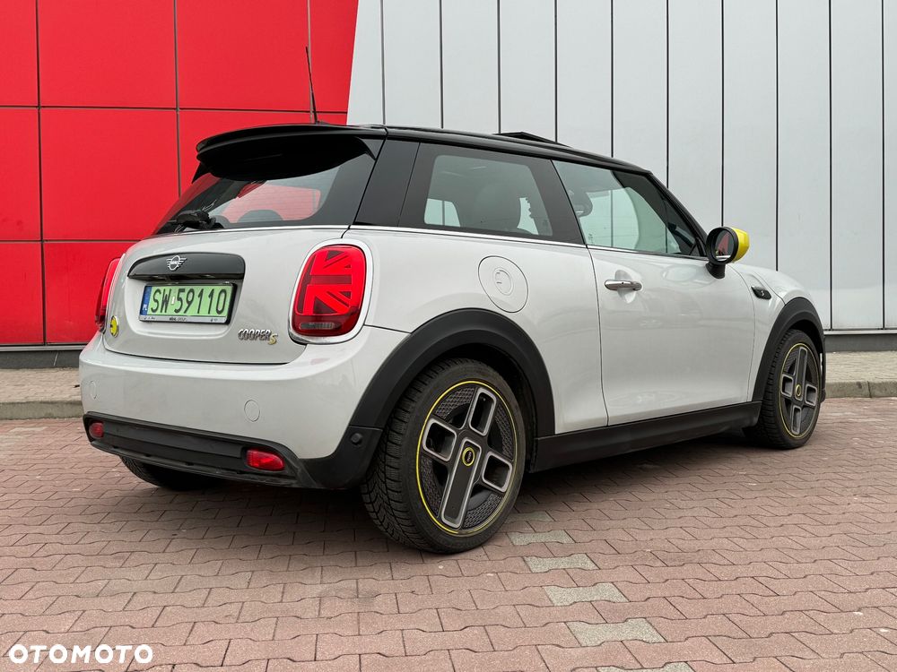 MINI Cooper SE Trim S - 11