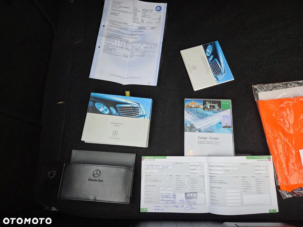 Mercedes-Benz Klasa E - 23