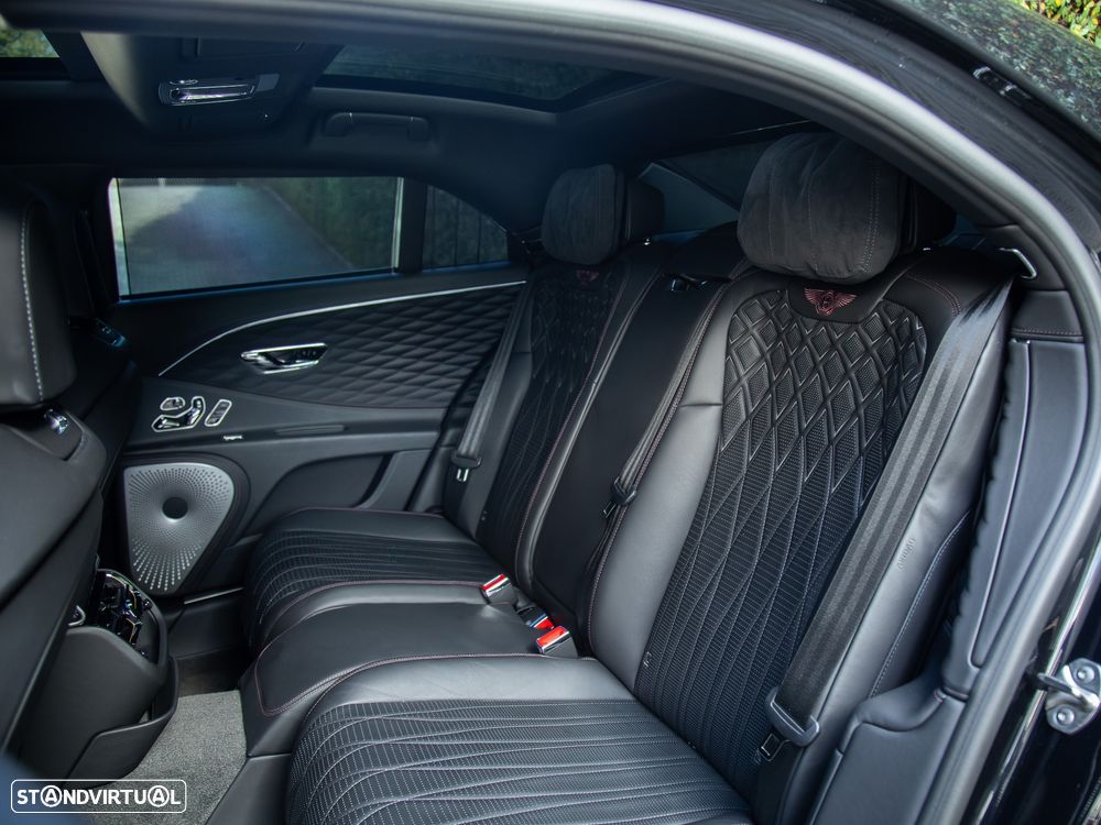 Bentley Flying Spur Hybrid - 25