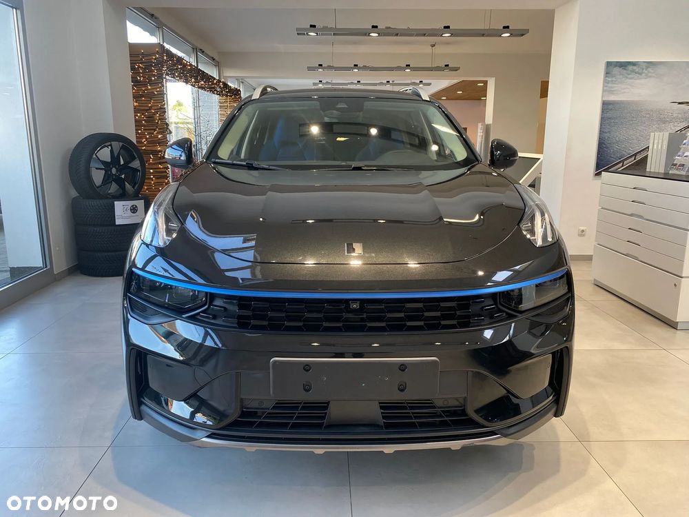 Lynk & Co 01 Standard - 2