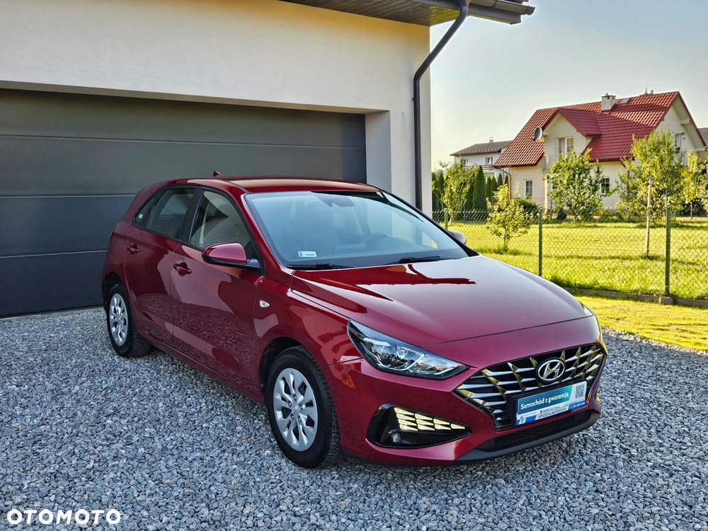 Hyundai i30 1.5 DPI Classic + - 33