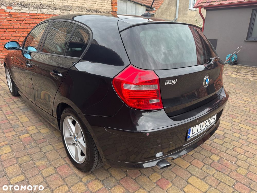 BMW Seria 1 120d - 5